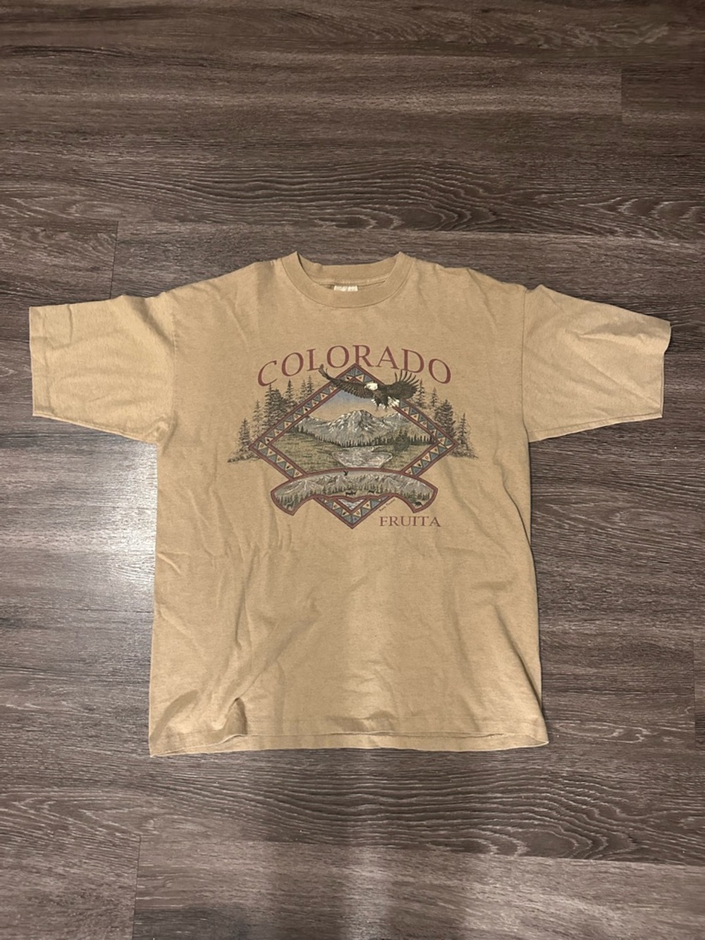 Prairie Mountain Men Colorado Fruita Graphic Cotton T-Shirt Medium Beige vintage
